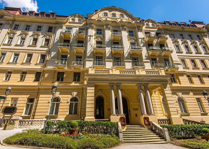 Apartament Im Ehemaligen Grand De L Europe *